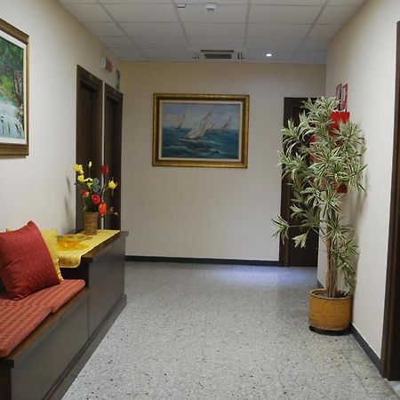 לאיגואליה Hotel Galleano מראה חיצוני תמונה