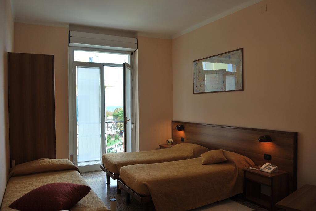 לאיגואליה Hotel Galleano חדר תמונה