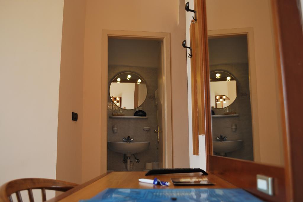 לאיגואליה Hotel Galleano חדר תמונה