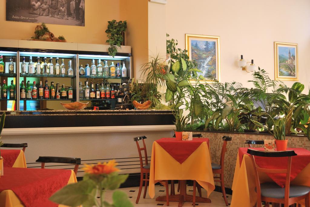 לאיגואליה Hotel Galleano מראה חיצוני תמונה